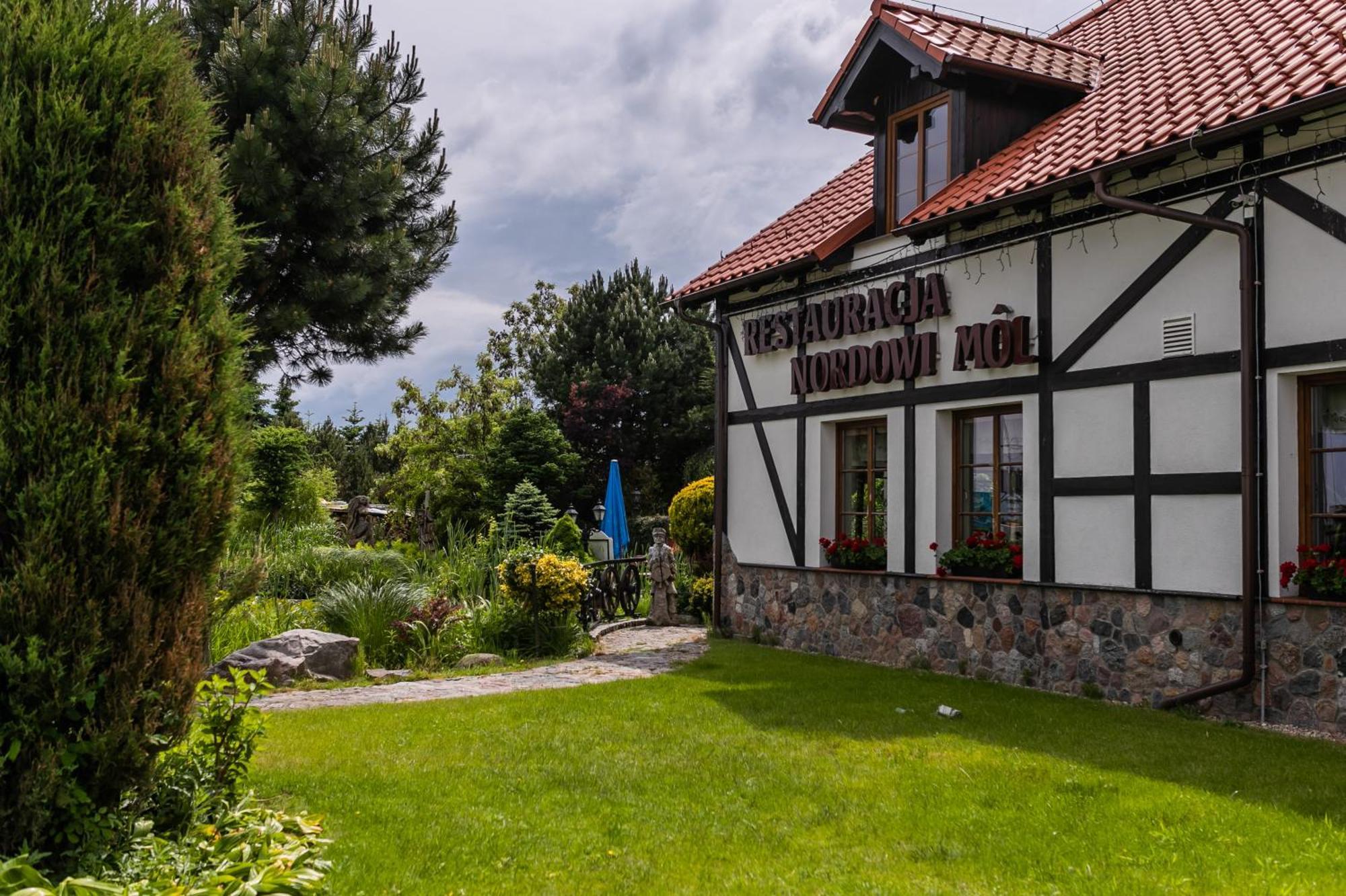 Nordowi Dwor Bed & Breakfast Celbowo Dış mekan fotoğraf